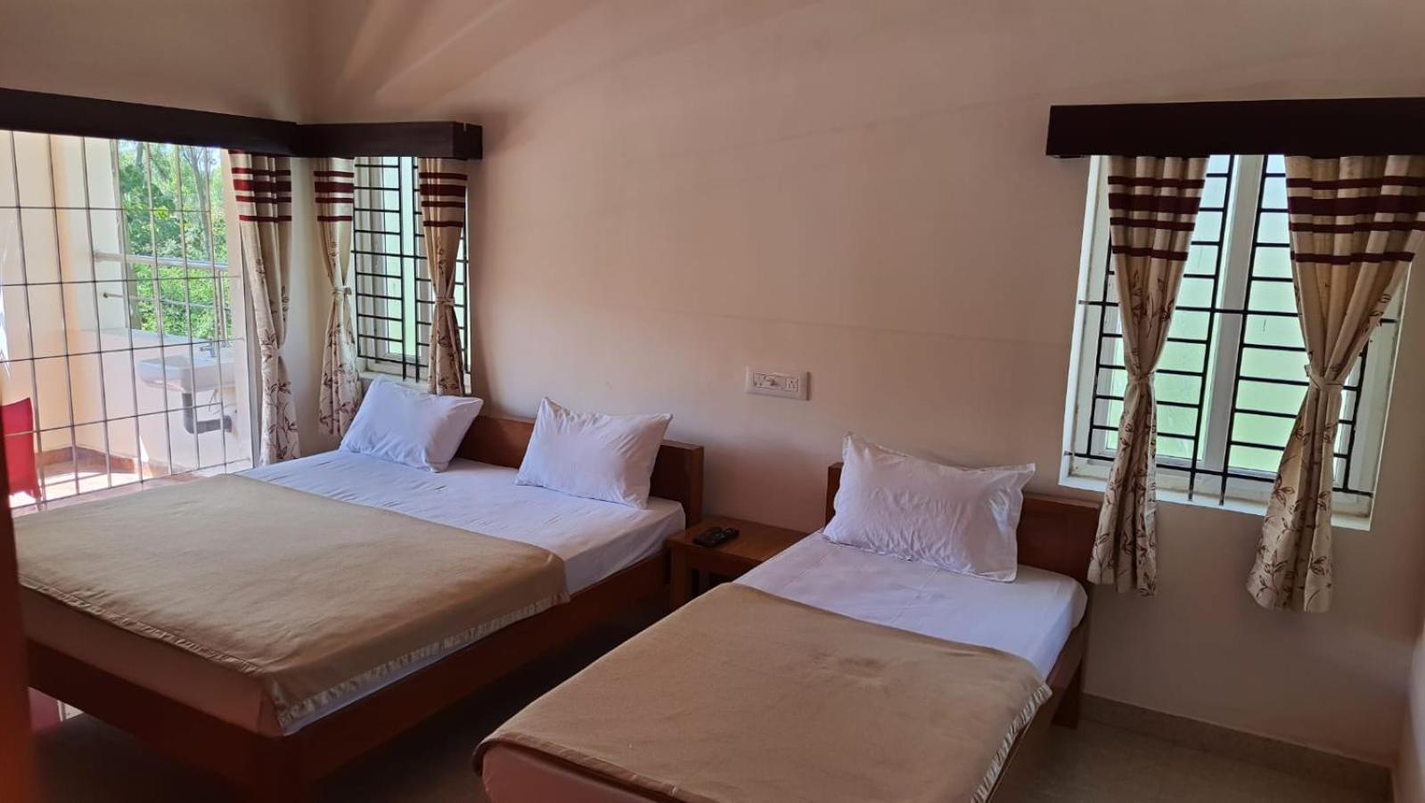 Grandwood Coco Resort Yercaud Buitenkant foto